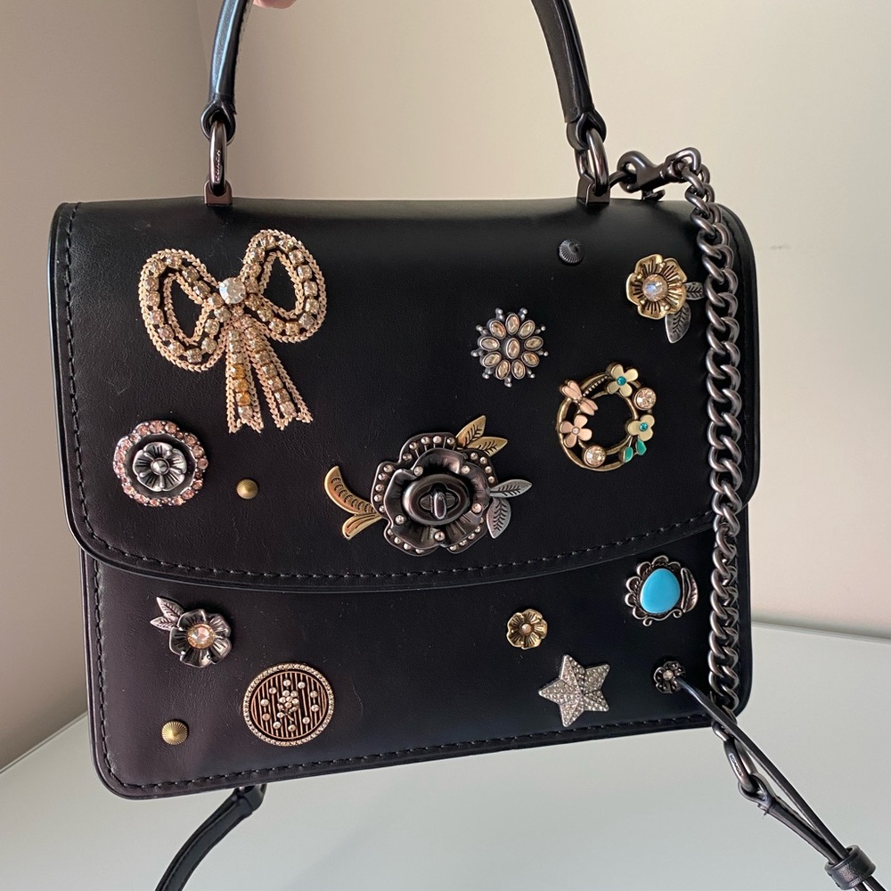 💕 Coach Parker Top Handle with Vintage Jewelry 💕